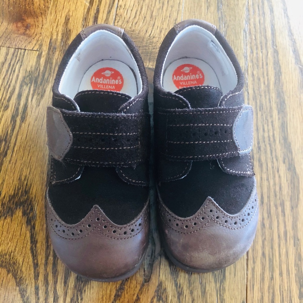 Designer Bits Brown leather shoes size 24